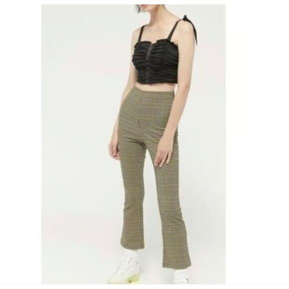 Urban Outfitters Womens Black Green Plaid Cropped Mini Flare Pants Y2K Indie 6 - Picture 1 of 5